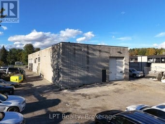 2 - 7 HARLECH COURT Markham (Aileen-Willowbrook) Ontario photo 3