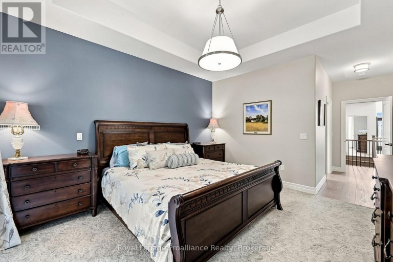 100 DEERVIEW DRIVE, Quinte West (Murray Ward), Ontario, K8V0L9
