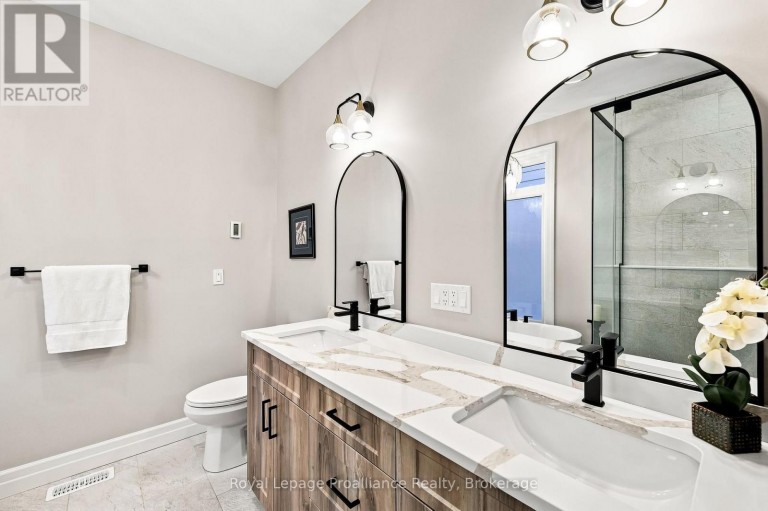 100 DEERVIEW DRIVE, Quinte West (Murray Ward), Ontario, K8V0L9