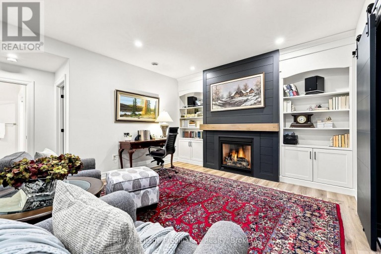 100 DEERVIEW DRIVE, Quinte West (Murray Ward), Ontario, K8V0L9