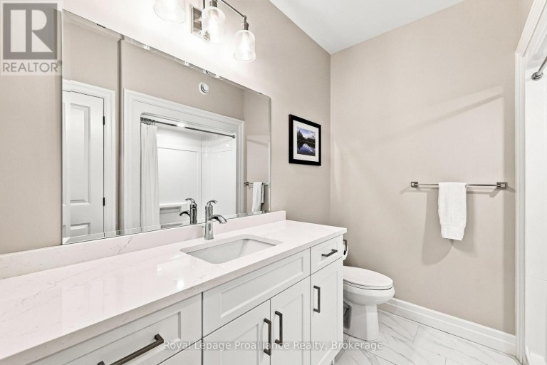 100 DEERVIEW DRIVE, Quinte West (Murray Ward), Ontario, K8V0L9