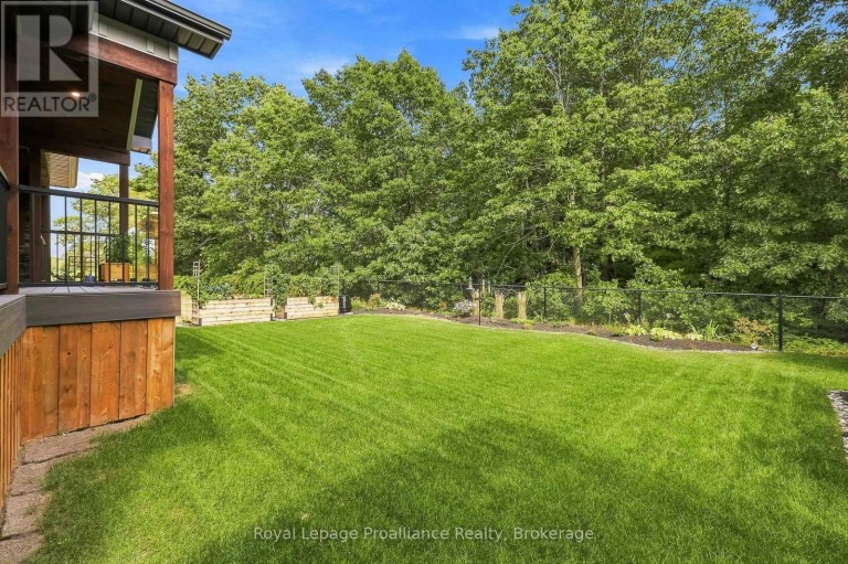 100 DEERVIEW DRIVE, Quinte West (Murray Ward), Ontario, K8V0L9