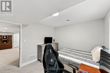 17 CLAYTON JOHN AVENUE Brighton Ontario photo 39