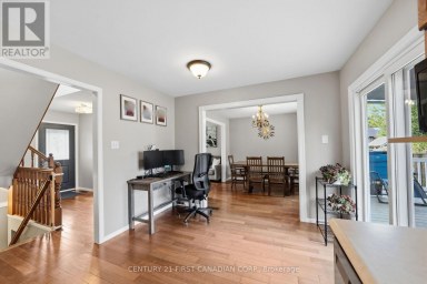 8 ROBIN STREET North Middlesex (Ailsa Craig) Ontario photo 16