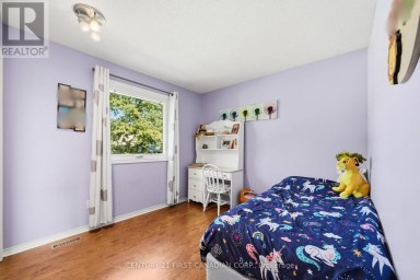 8 ROBIN STREET North Middlesex (Ailsa Craig) Ontario photo 24