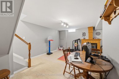 8 ROBIN STREET North Middlesex (Ailsa Craig) Ontario photo 27