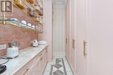 221 FOREST HILL ROAD Toronto (Forest Hill South) Ontario photo 14