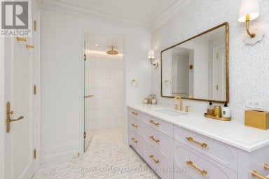 221 FOREST HILL ROAD Toronto (Forest Hill South) Ontario photo 33