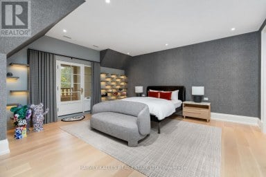 221 FOREST HILL ROAD Toronto (Forest Hill South) Ontario photo 35