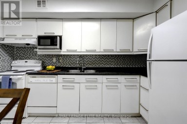 250 - 2 VALHALLA INN ROAD Toronto (Islington-City Centre West) Ontario photo 13