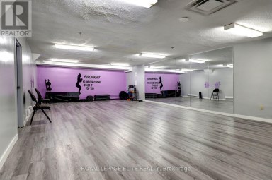 250 - 2 VALHALLA INN ROAD Toronto (Islington-City Centre West) Ontario photo 34