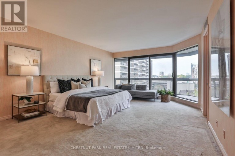 805 - 70 ROSEHILL AVENUE, Toronto (Rosedale-Moore Park), Ontario, M4T2W7