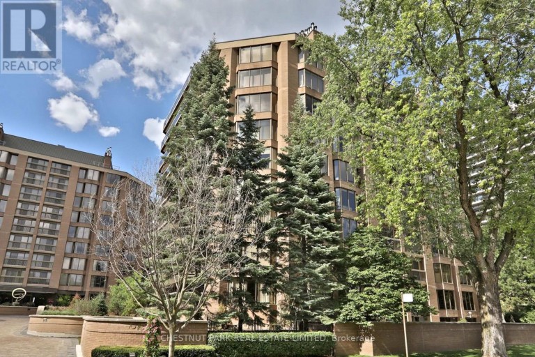 805 - 70 ROSEHILL AVENUE, Toronto (Rosedale-Moore Park), Ontario, M4T2W7