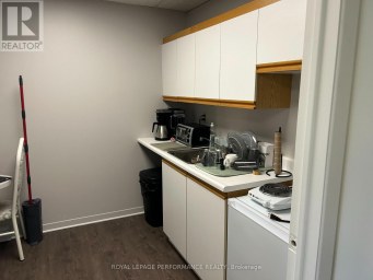 13 - 1420 YOUVILLE DRIVE Ottawa Ontario photo 4