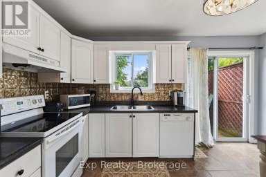 4 HARBOURVIEW CRESCENT Prince Edward County (Wellington Ward) Ontario photo 10