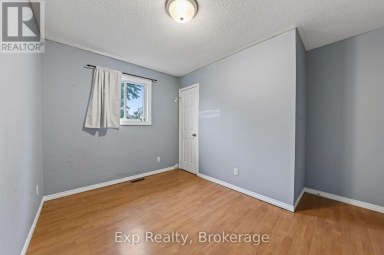 4 HARBOURVIEW CRESCENT Prince Edward County (Wellington Ward) Ontario photo 13
