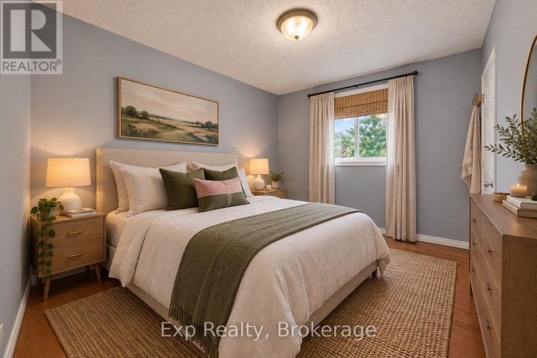 4 HARBOURVIEW CRESCENT, Prince Edward County (Wellington Ward), Ontario, K0K3L0