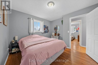 4 HARBOURVIEW CRESCENT Prince Edward County (Wellington Ward) Ontario photo 17