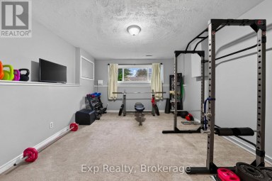 4 HARBOURVIEW CRESCENT Prince Edward County (Wellington Ward) Ontario photo 22