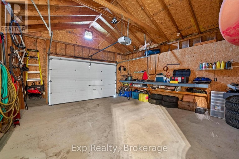 4 HARBOURVIEW CRESCENT, Prince Edward County (Wellington Ward), Ontario, K0K3L0