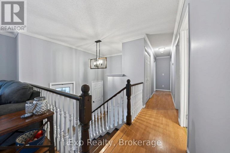 4 HARBOURVIEW CRESCENT, Prince Edward County (Wellington Ward), Ontario, K0K3L0