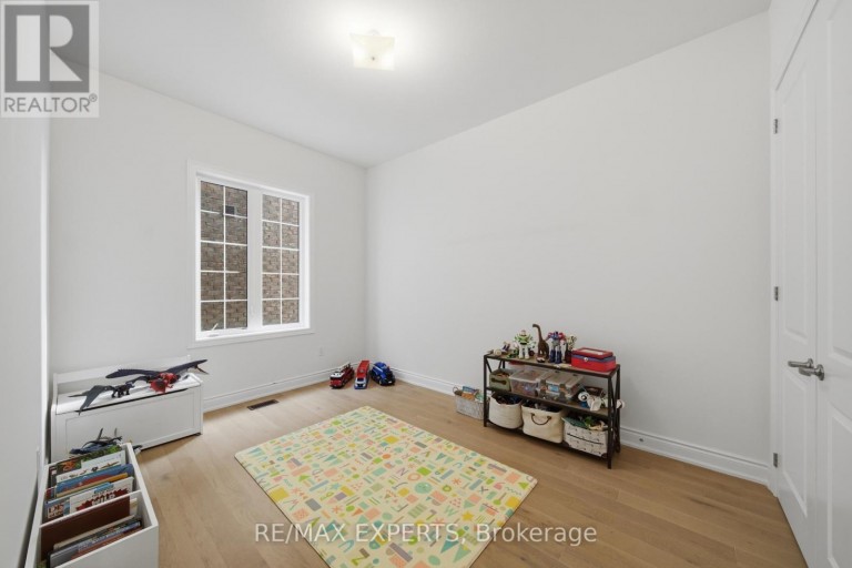 211 STORMONT TRAIL, Vaughan (Vellore Village), Ontario, L4H4P6