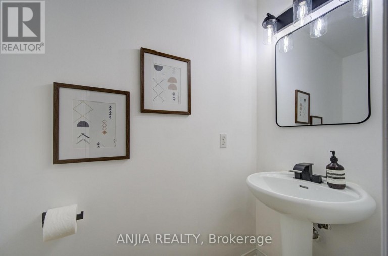 173 RUSSELL JARVIS DRIVE, Markham (Legacy), Ontario, L3S4L3