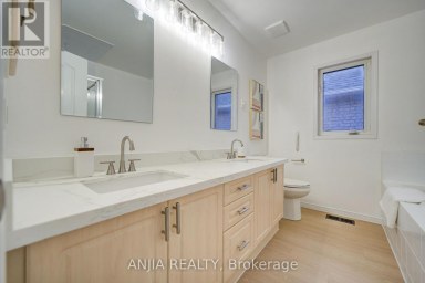 173 RUSSELL JARVIS DRIVE Markham (Legacy) Ontario photo 33