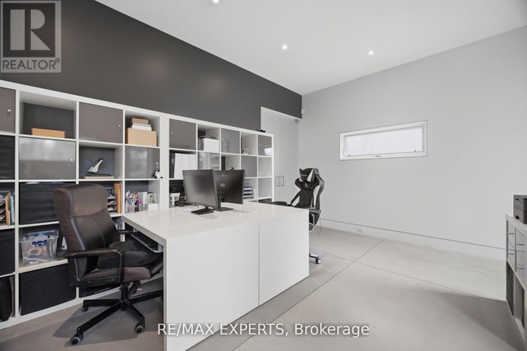 1527 GLENHILL CRESCENT, Mississauga (Lorne Park), Ontario, L5H3C4