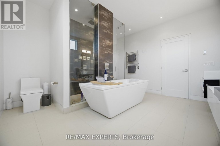 1527 GLENHILL CRESCENT, Mississauga (Lorne Park), Ontario, L5H3C4