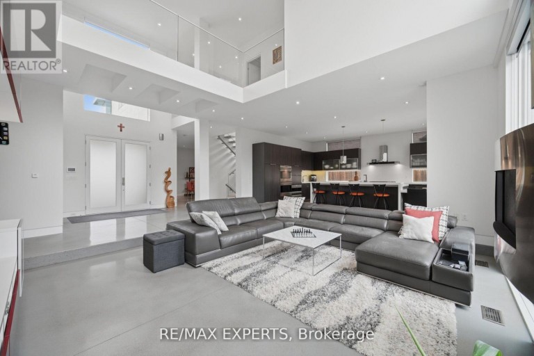 1527 GLENHILL CRESCENT, Mississauga (Lorne Park), Ontario, L5H3C4