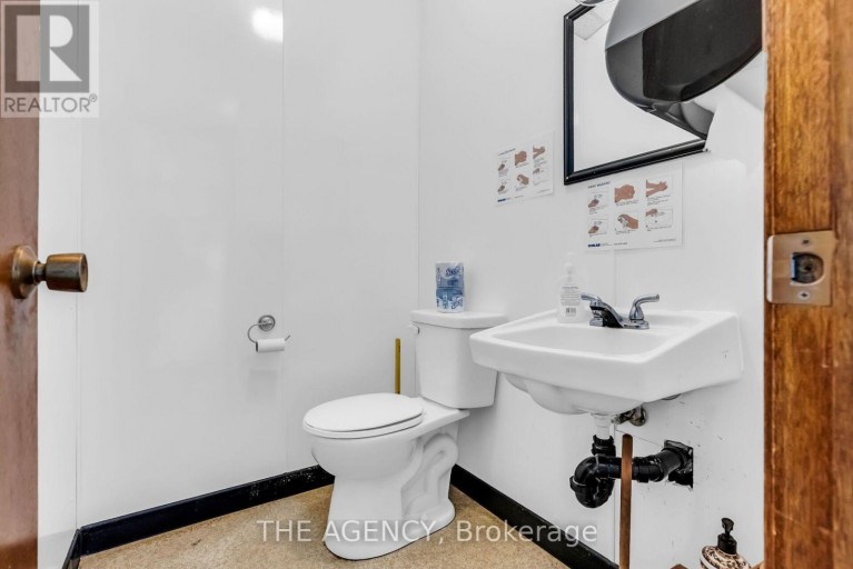 181 MAIN STREET S, Wellington North (Mount Forest), Ontario, N0G2L0