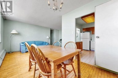 1901 - 5 PARKWAY FOREST DRIVE Toronto (Henry Farm) Ontario photo 9