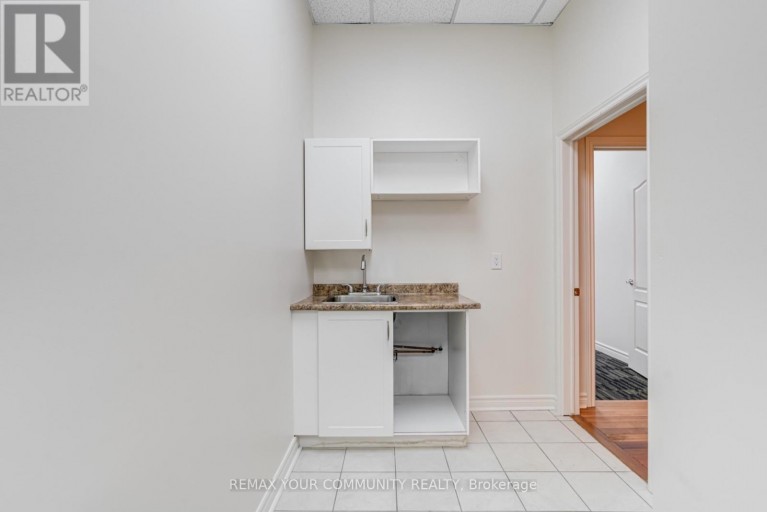 43 - 145 ROYAL CREST COURT, Markham (Milliken Mills West), Ontario, L3R9Z4