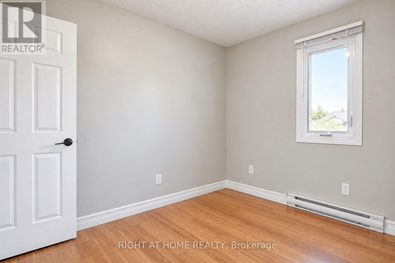 56 - 508 ESSA ROAD, Barrie (Holly), Ontario, L0M1A0