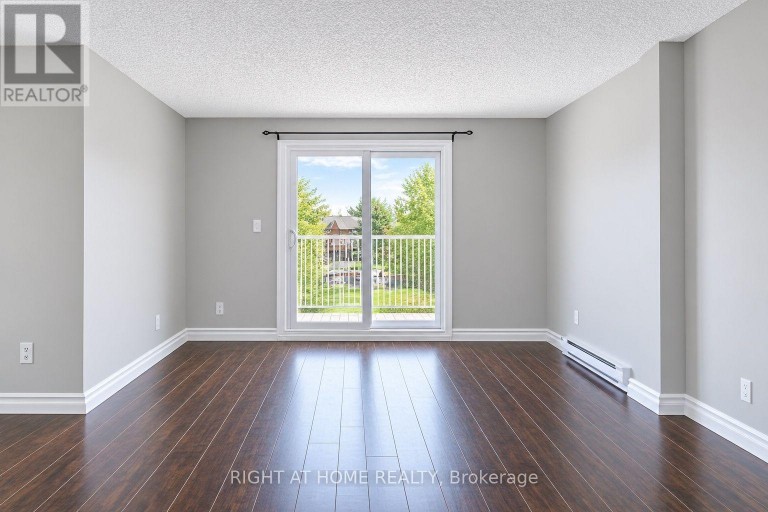 56 - 508 ESSA ROAD, Barrie (Holly), Ontario, L0M1A0