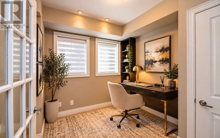 30 CORMIER HEIGHTS, Toronto (Mimico), Ontario, M8Z0B5