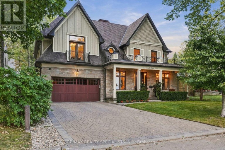 53 CUMBERLAND DRIVE, Mississauga (Port Credit), Ontario, L5G3N1