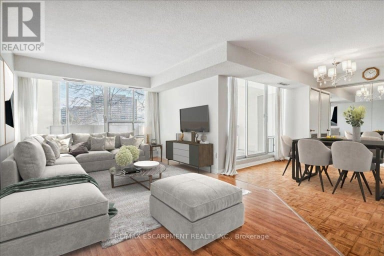 322 - 1300 MARLBOROUGH COURT, Oakville (FA Falgarwood), Ontario, L6H2S2