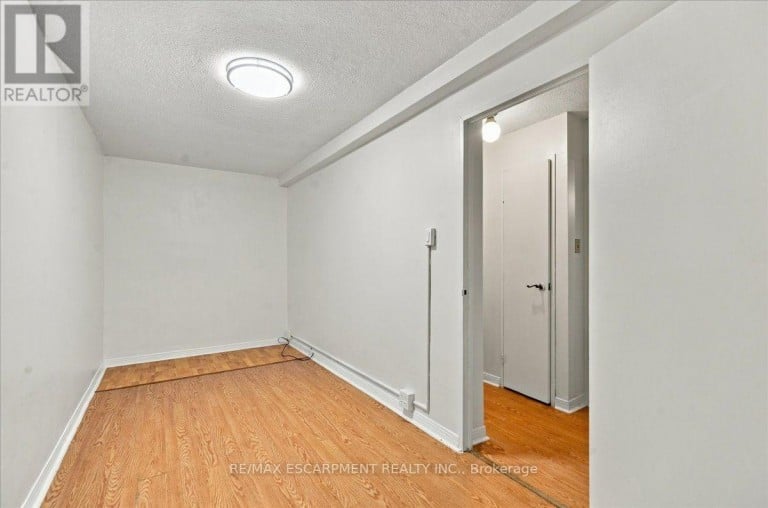 322 - 1300 MARLBOROUGH COURT, Oakville (FA Falgarwood), Ontario, L6H2S2