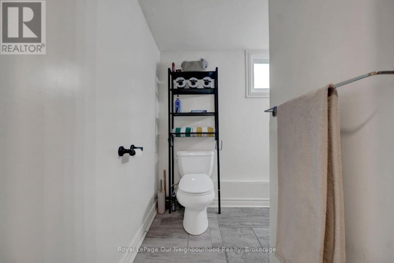 312 GIBBONS STREET, Oshawa (McLaughlin), Ontario, L1J4Y8