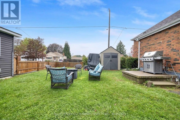 312 GIBBONS STREET, Oshawa (McLaughlin), Ontario, L1J4Y8