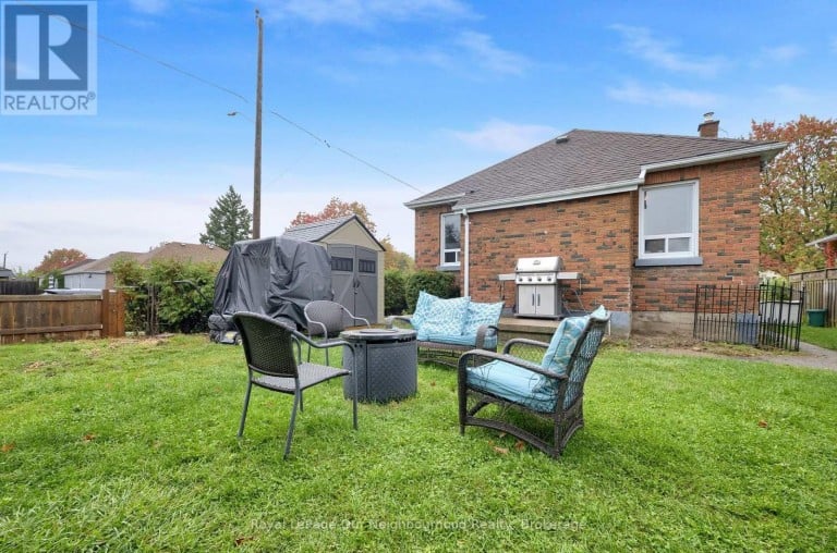 312 GIBBONS STREET, Oshawa (McLaughlin), Ontario, L1J4Y8