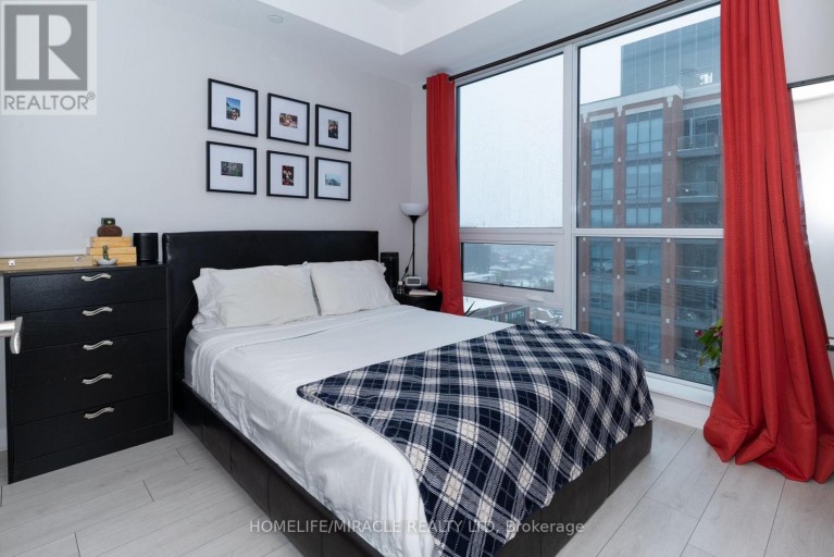 1320 - 31 TIPPETT ROAD, Toronto (Clanton Park), Ontario, M3H0C8