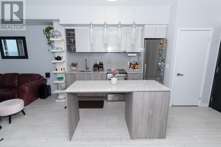 1320 - 31 TIPPETT ROAD, Toronto (Clanton Park), Ontario, M3H0C8