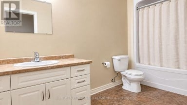 A - 3 GALBRAITH STREET St. Catharines (Western Hill) Ontario photo 9