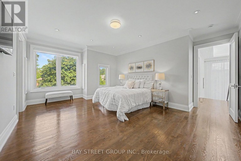 168 HIGHGATE AVENUE, Toronto (Willowdale East), Ontario, M2N5H1