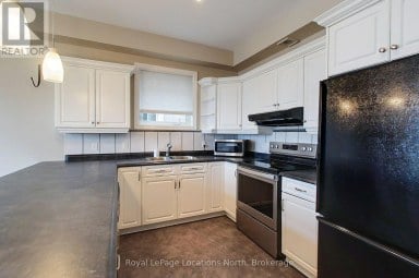 4 - 24 ALBERY COURT Meaford Ontario photo 13