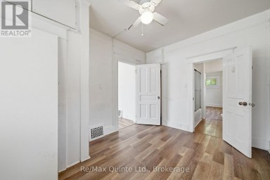 8 DUNBAR STREET Belleville (Belleville Ward) Ontario photo 23