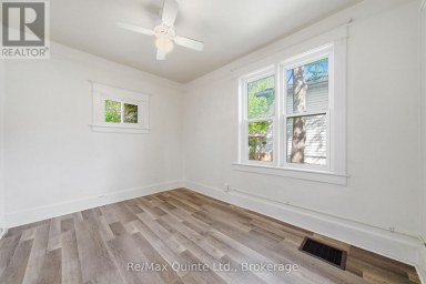 8 DUNBAR STREET Belleville (Belleville Ward) Ontario photo 25